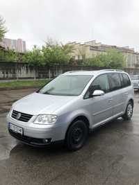 Volkswagen Touran 2004г, 2.0 Бензин