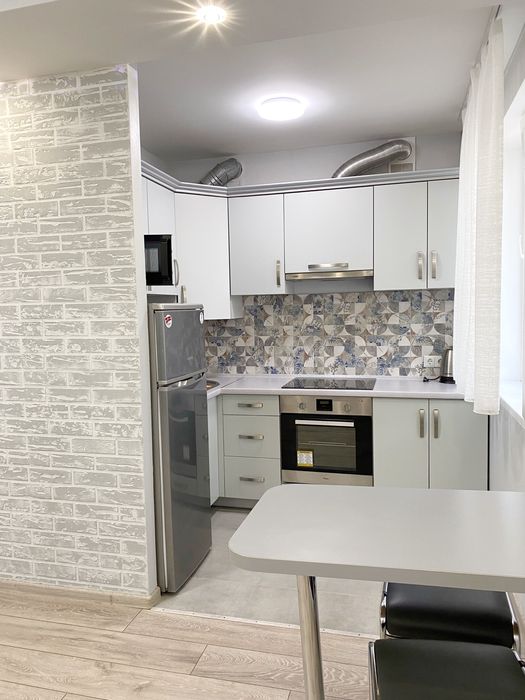 Квартира подобово в центрі міста на Київській наб. з кондиціонером