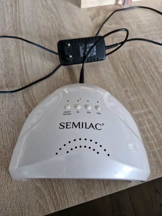 Lampa do paznokci Semilac