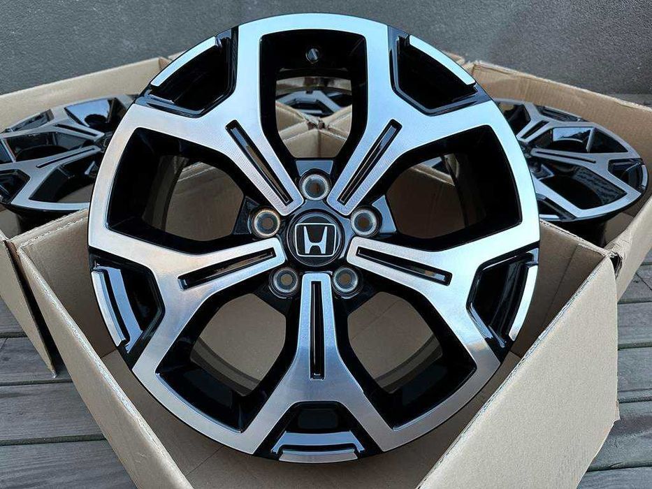 Felgi 17cali Honda Accotd Civic CR-V Elysion Odyssey 5x114,3 nr7028