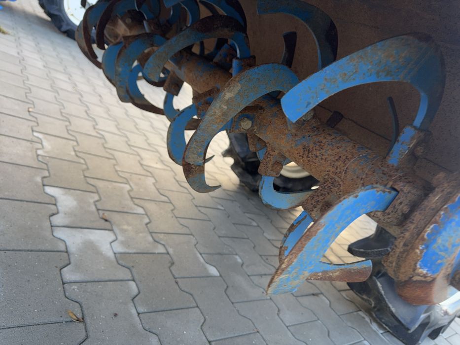 Японський трактор Iseki TU205 LandHope