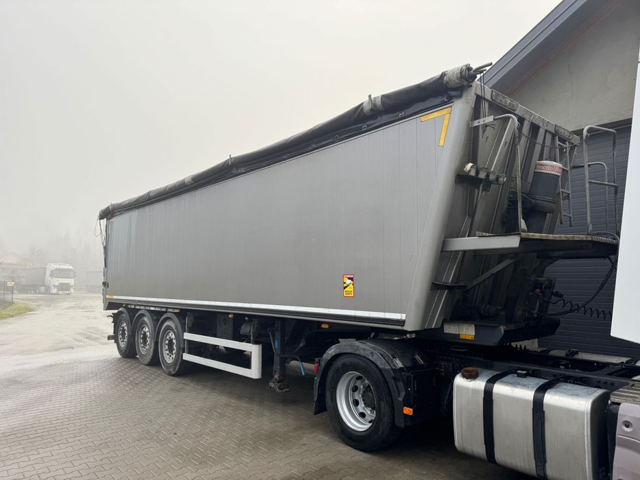 Naczepa ciężarowa Bodex