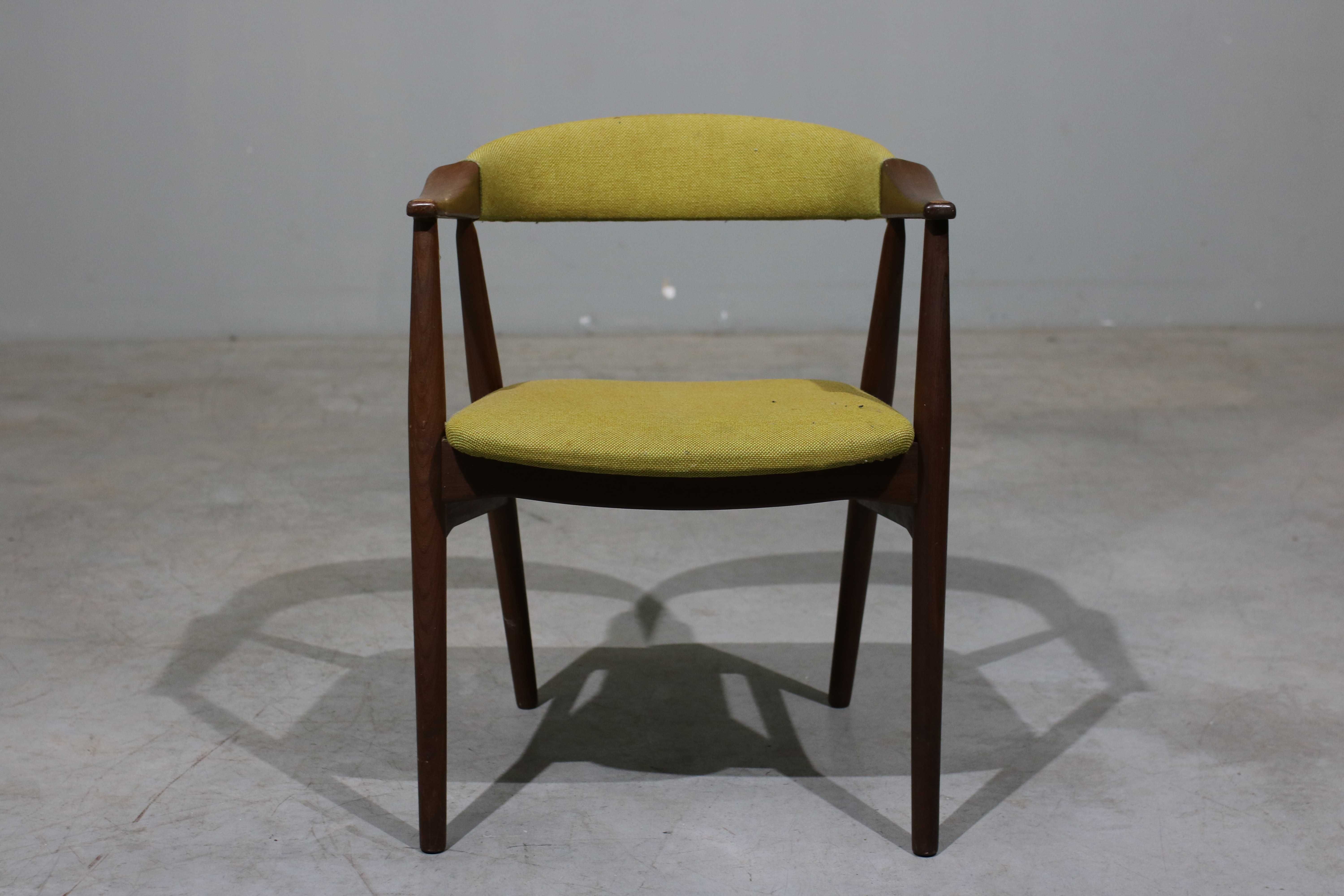 Conjunto de 4 Cadeirões Farstrup em teca | Design Dinamarquês