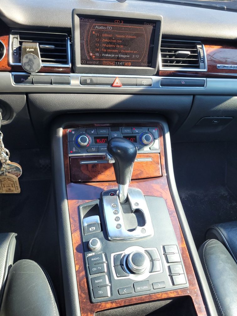Audi A8 D3  4.2 BFM 2005r.