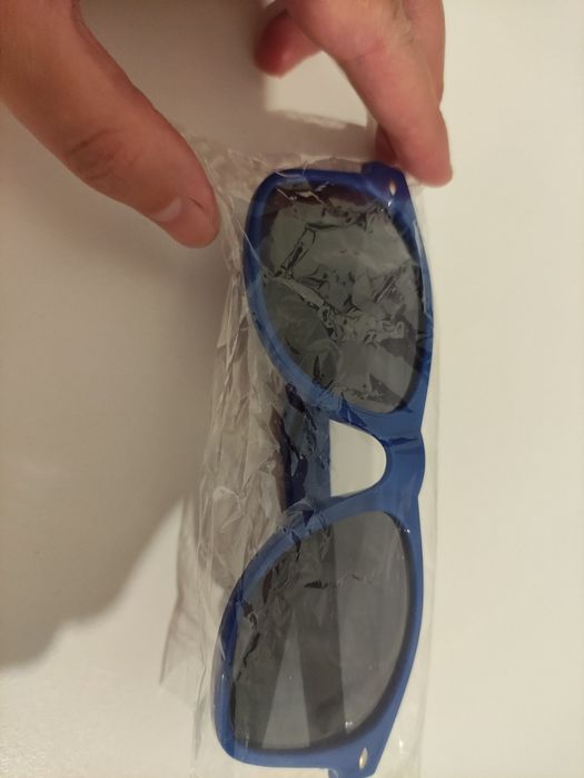 Sprzedam okulary przeciwsloneczne UV 400 PEPSI