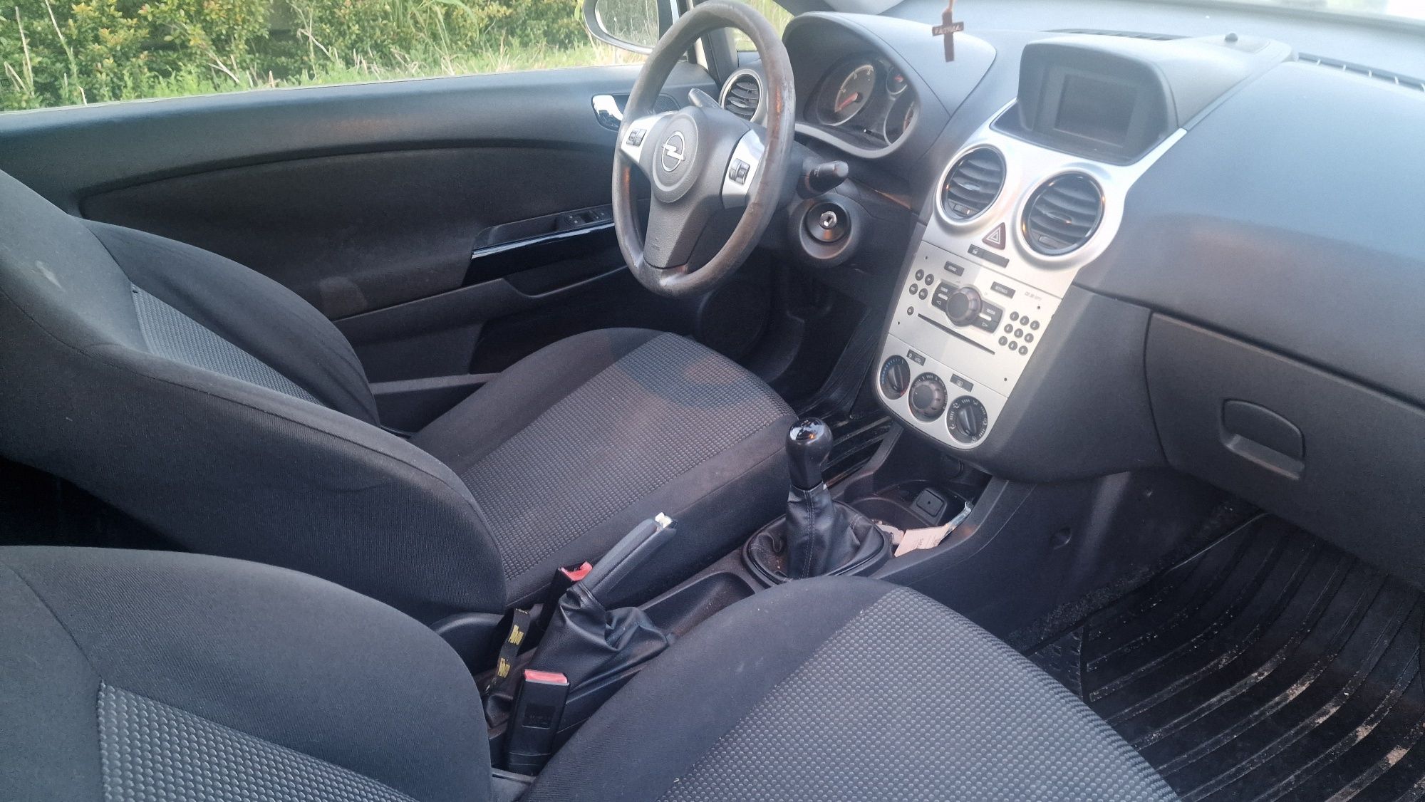 Opel corsa cdti 2 lugares