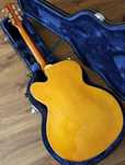 Gibson - Guild X-175B Manhattan