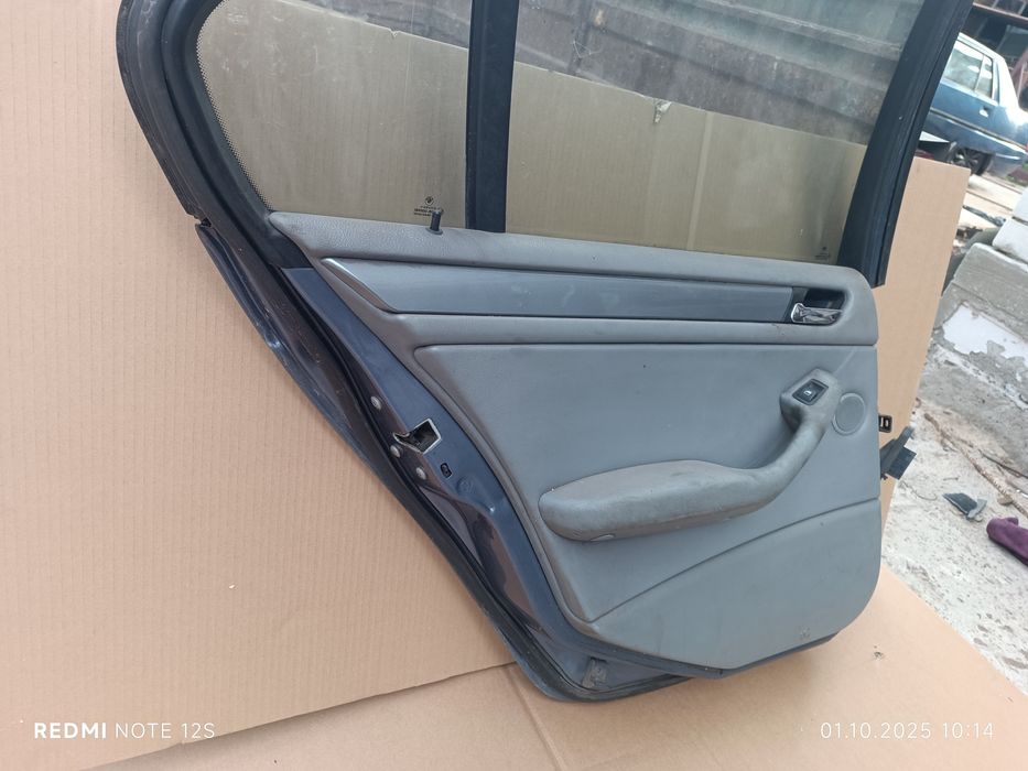 Карти кожа BMW e46 3 series дверна обшивка Бмв рест дорест седан