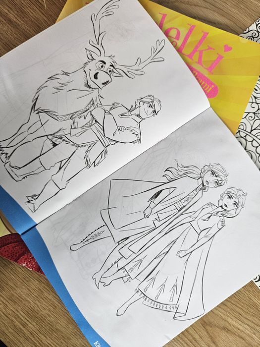 Kolorowanki dla dziewczynki Frozen Modelki + antystresowe