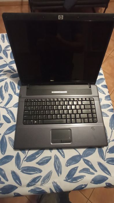 Laptop  HP 550 Dell