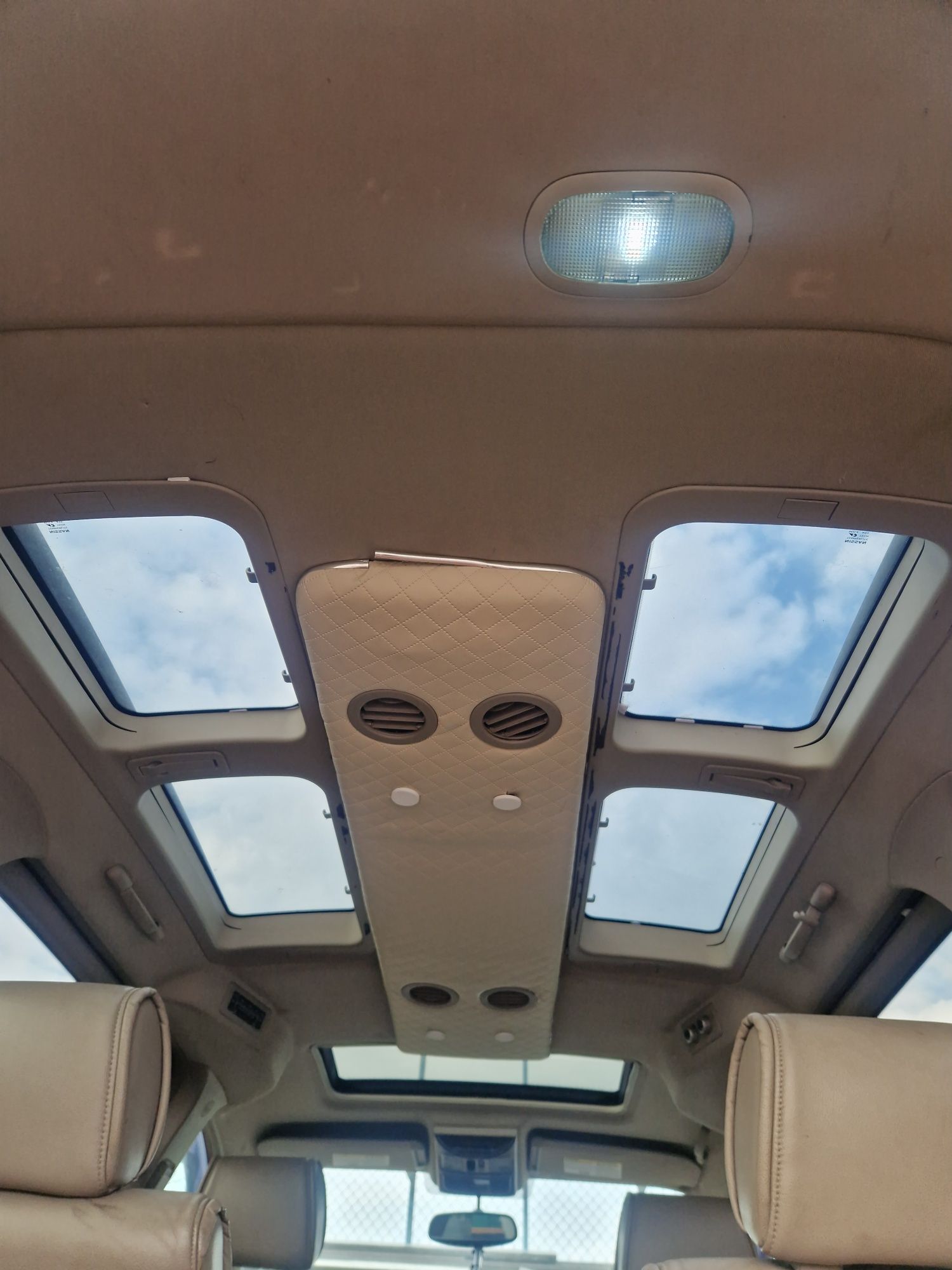 Nissan Quest 3.5 gaz LPG 7-dmio osobowy bardzo bogata wersja