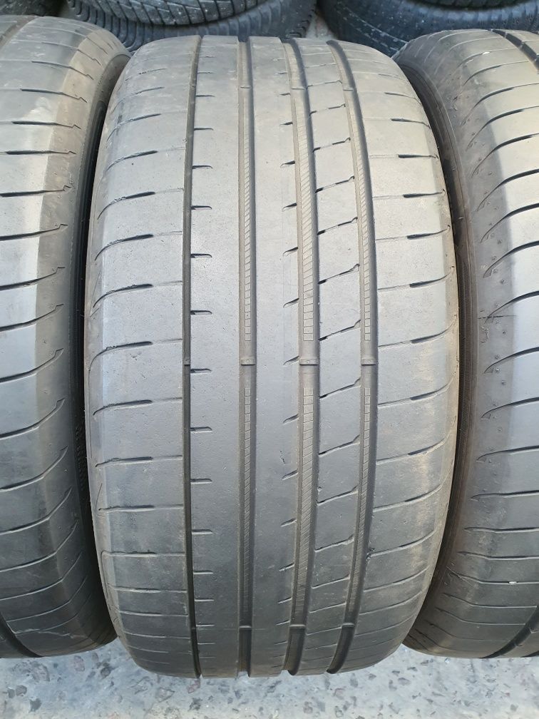 Goodyear Eagle F1 R21 285/40 4шт-12000грн.ID 1689