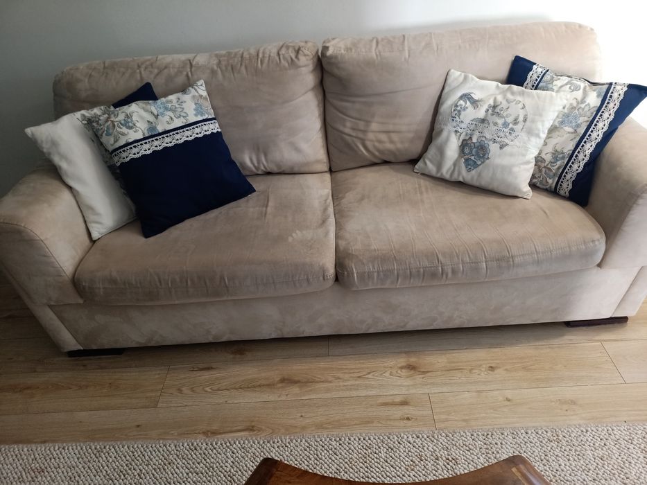 Sofa z alkantary