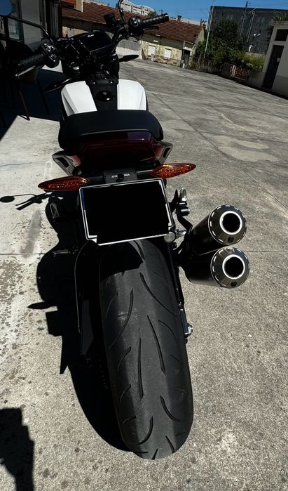 Indian FTR 1200 S (Garantia até 2026)