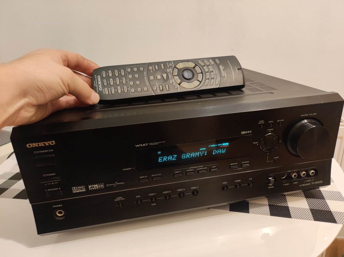 ONKYO TX-SR600E
Witam, mam do sprzedania sprawny amplituner O