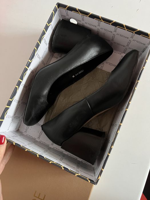 Жіночі туфлі натуральна шкіра