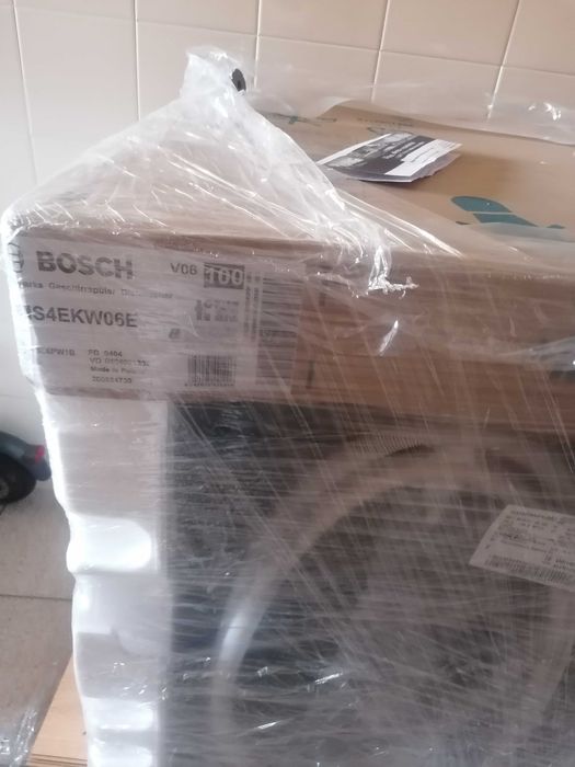 Máquina lavar loiça Bosch nova