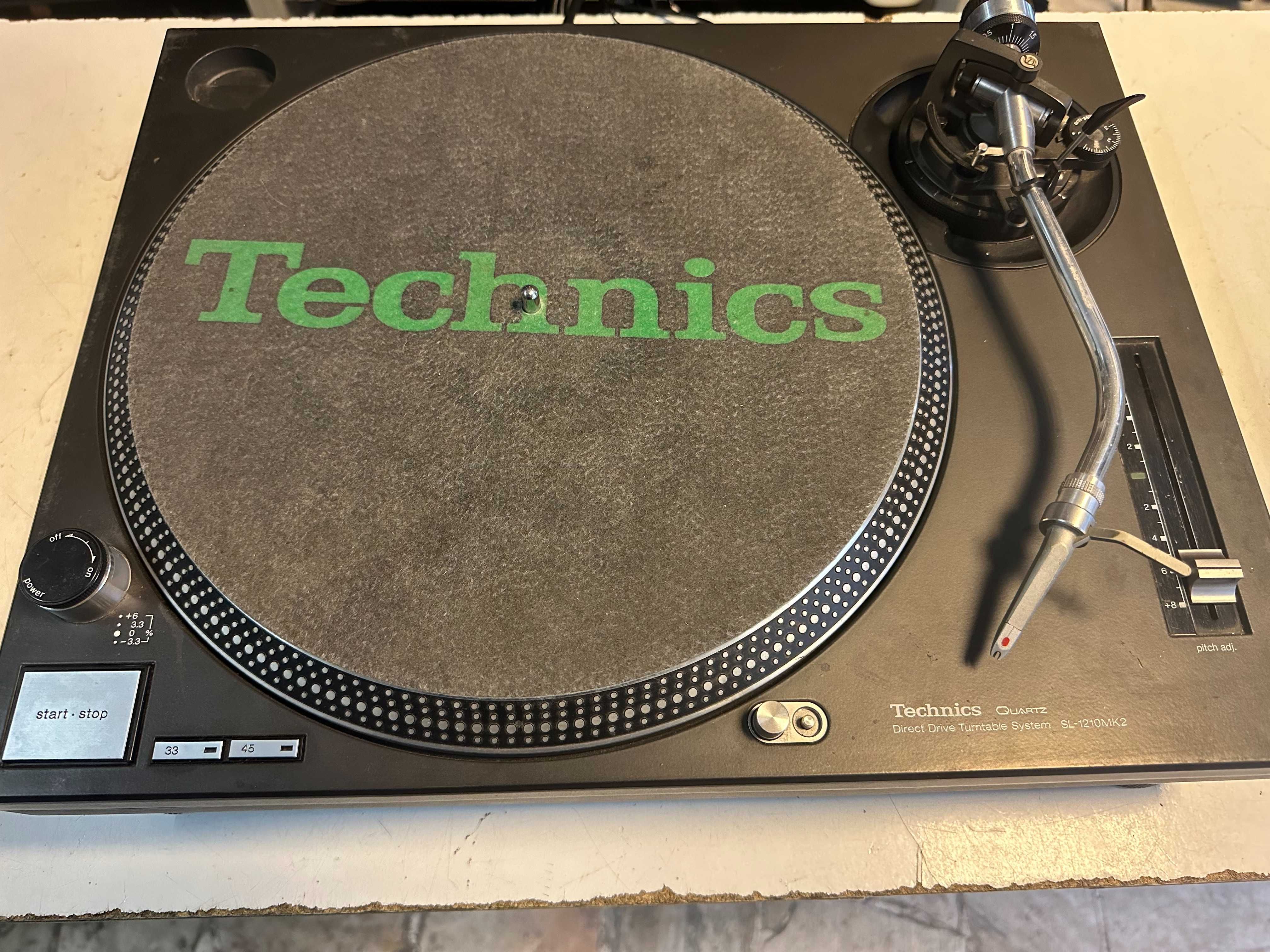 Gramofon TECHNICS SL-1210 MK2