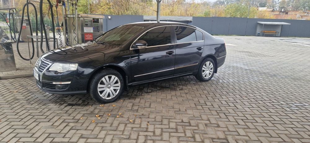 Фольцваген пасат б6 2007 року 2.0