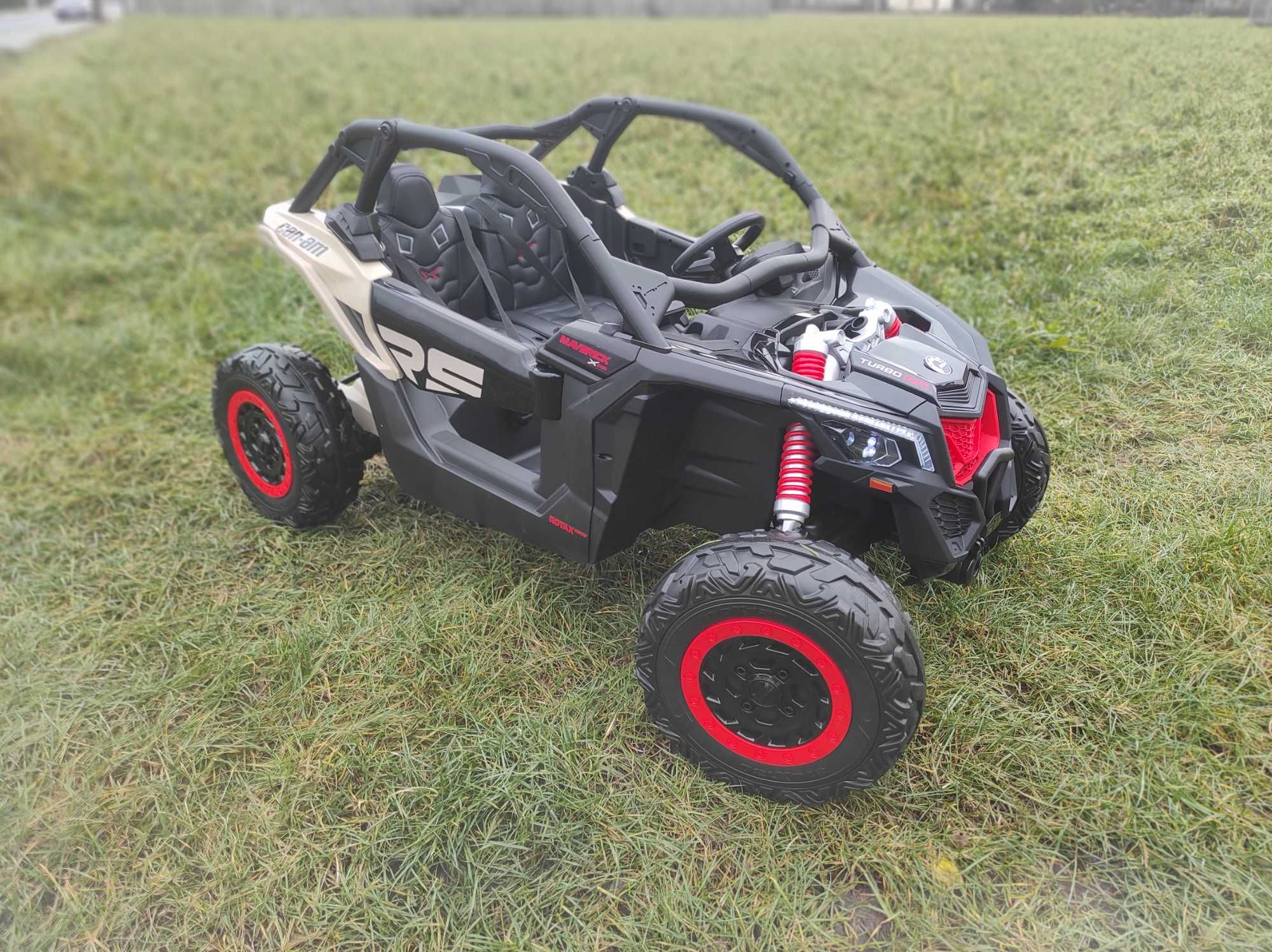 Pojazd Buggy CAN-AM Maverick 3 Turbo RR Czarny 4x200w