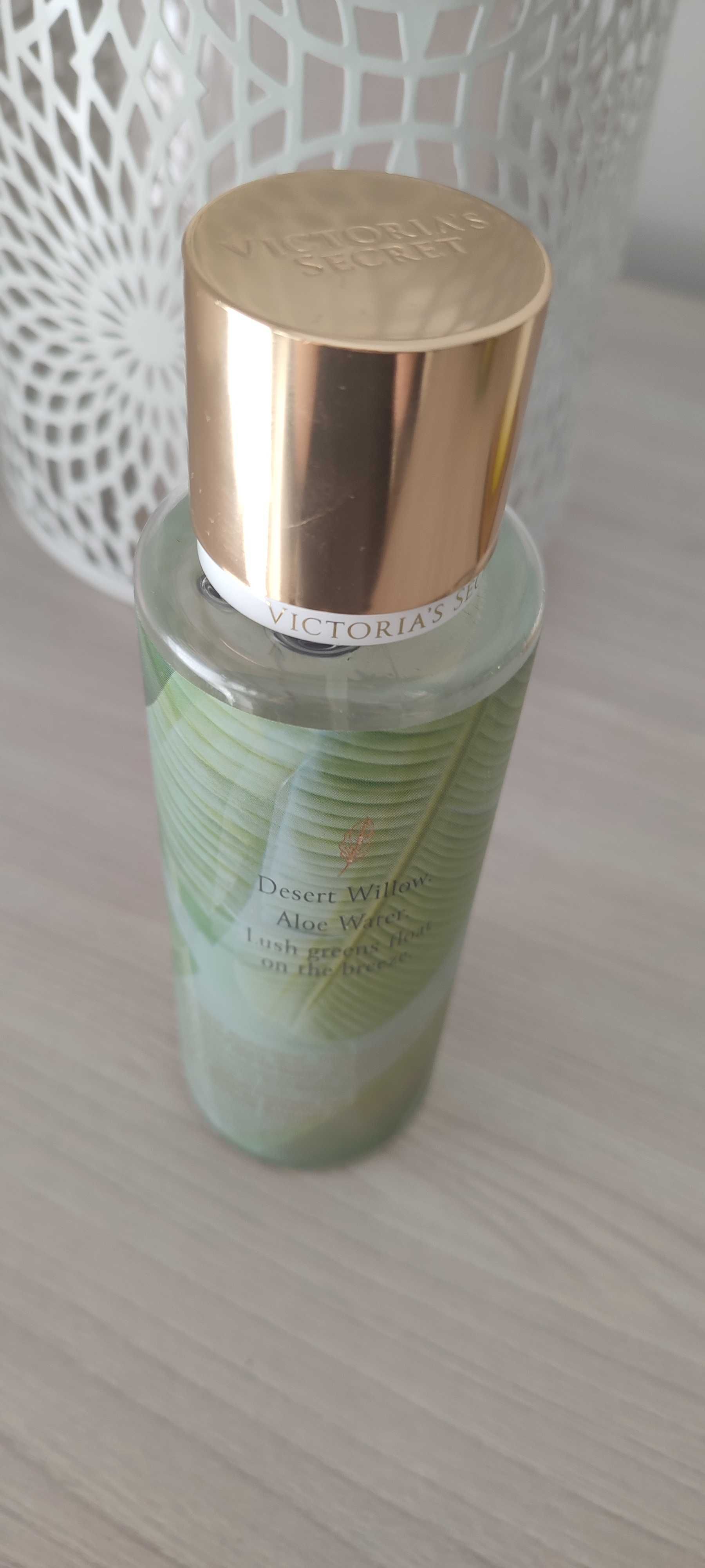 Mgiełka do ciała Victoria's Secret "Beneath The Palms", 250 ml