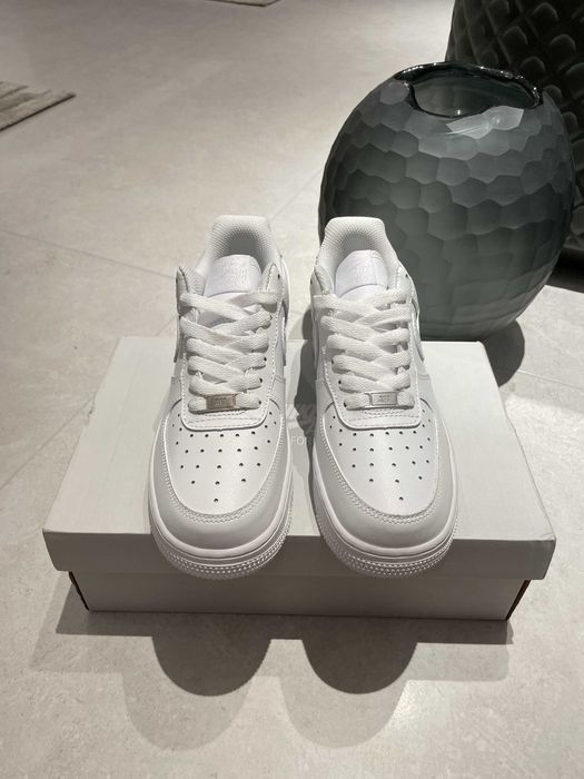 Buty meskie Mokasyny Nike_Air_Force_1_Low_'07_White R.38