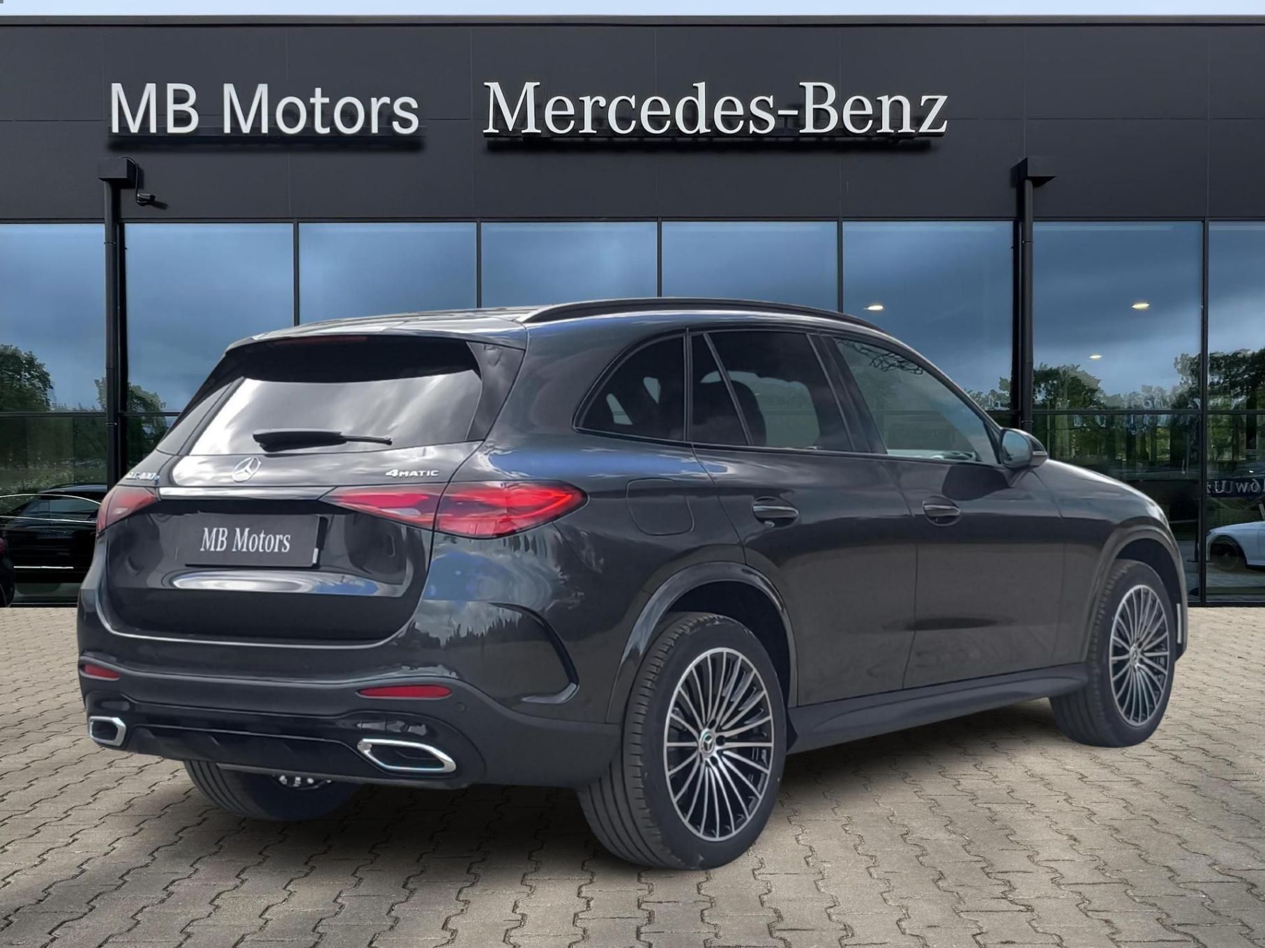 Mercedes-Benz GLC 400 e 4MATIC z EQ MB Motors Piaseczno