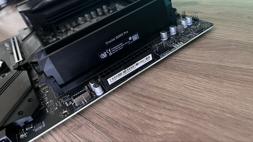 Комплект 32GbB ryzen 5 7500f b650