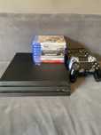 Konsola Playstation 4 Pro, 4 pady, 8 gier