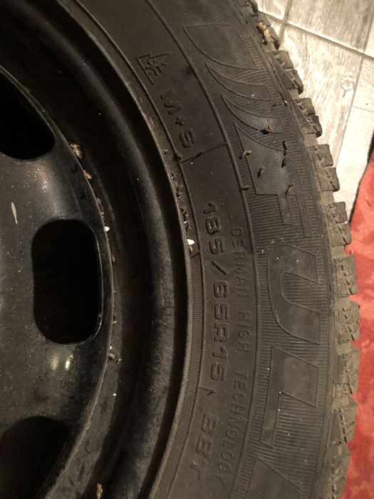 Шини з диском р15