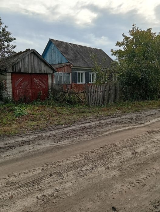Продається будинок.Звертайтеся за тел 380671015736.