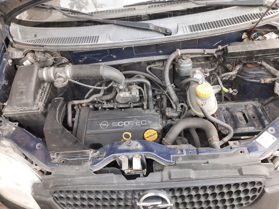Опель кадет агила А Б opel agila A B сидения  салон карты