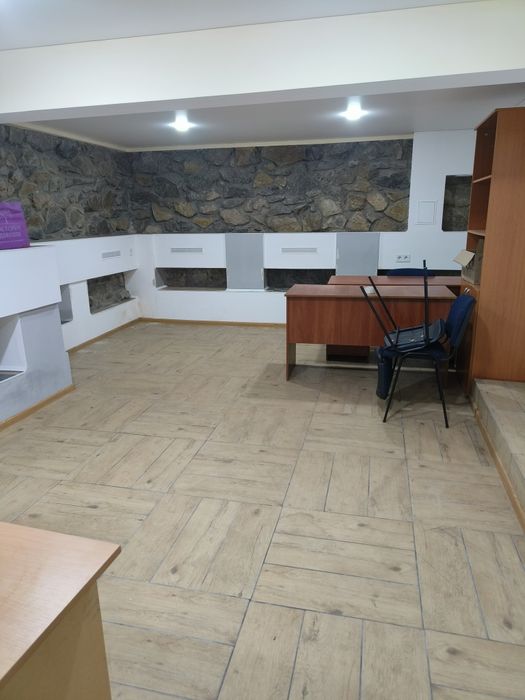 Сдается помещение в центре/офис 14 кв.м, ул 12 апреля,3.
