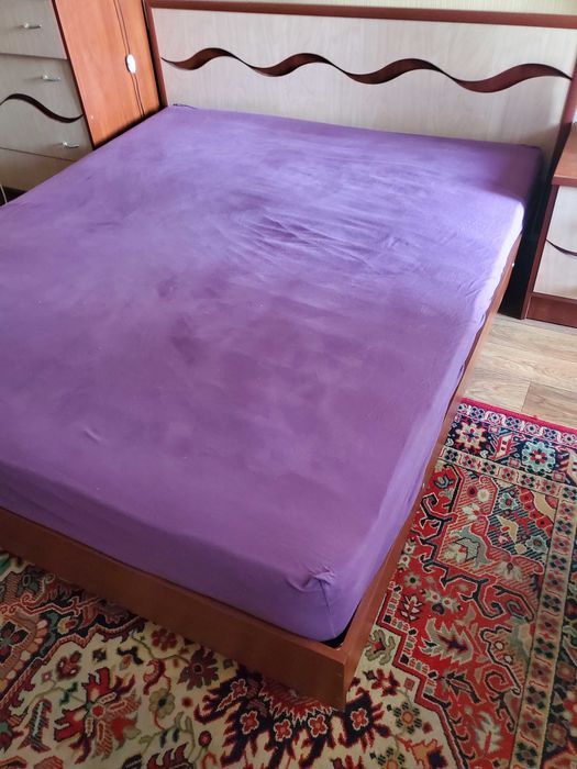 Продам кровать двуспальную