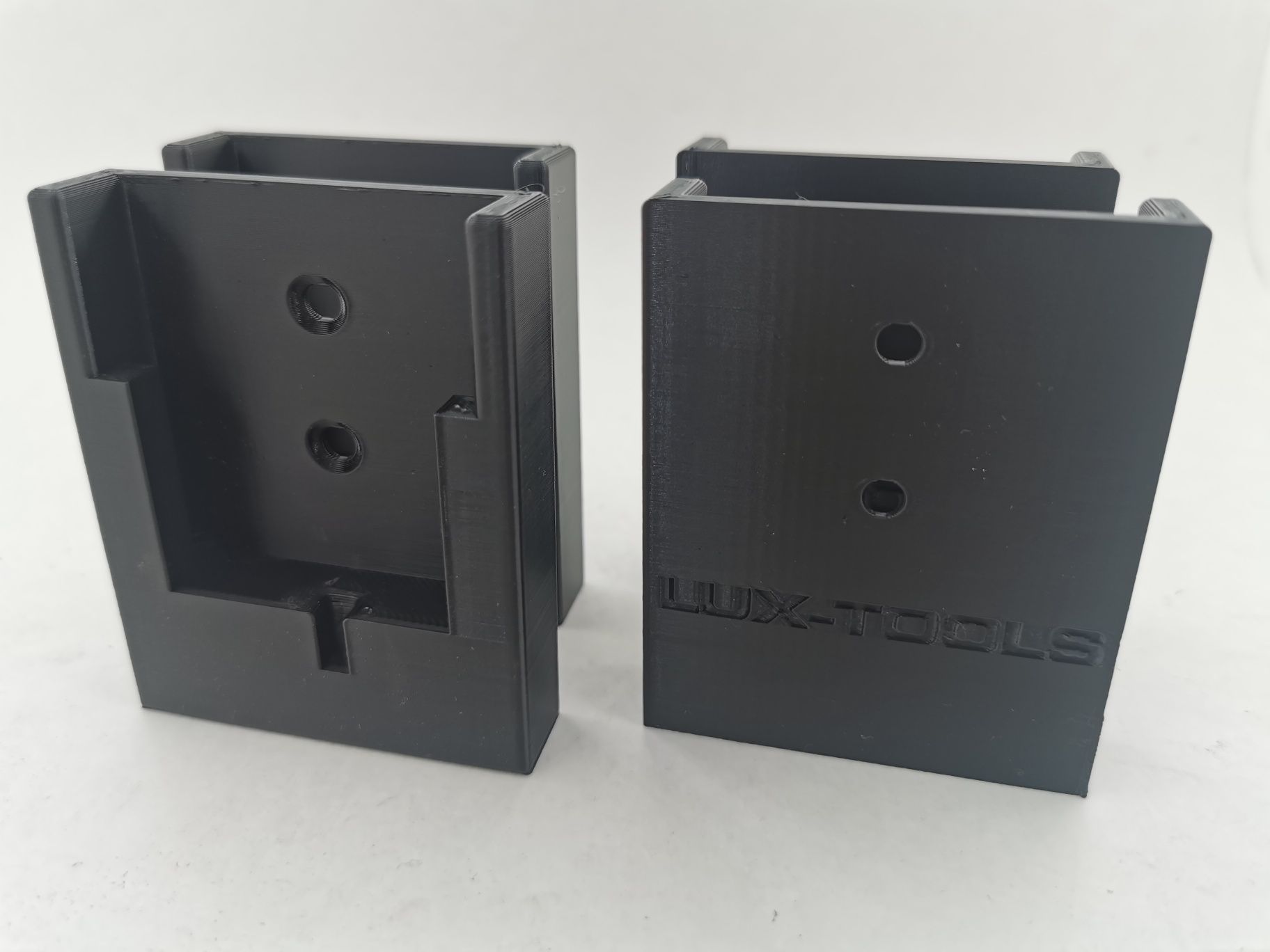 4x uchwyt baterii LUX-TOOLS akumulatora