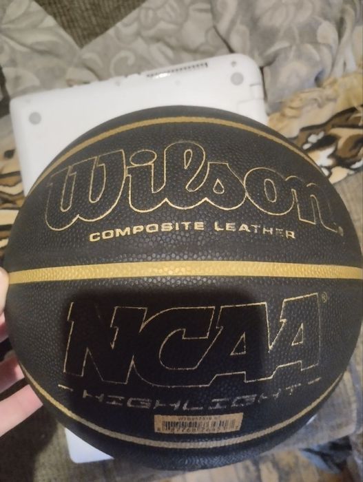 Баскетбольний м'яч Wilson NCAA ELEVATE 295 для чоловіків, оригінал