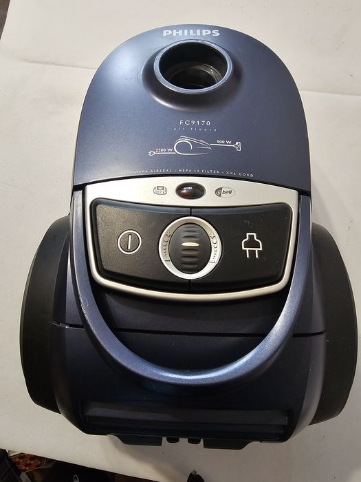 Продам пылесос Philips FS 9170/01B.