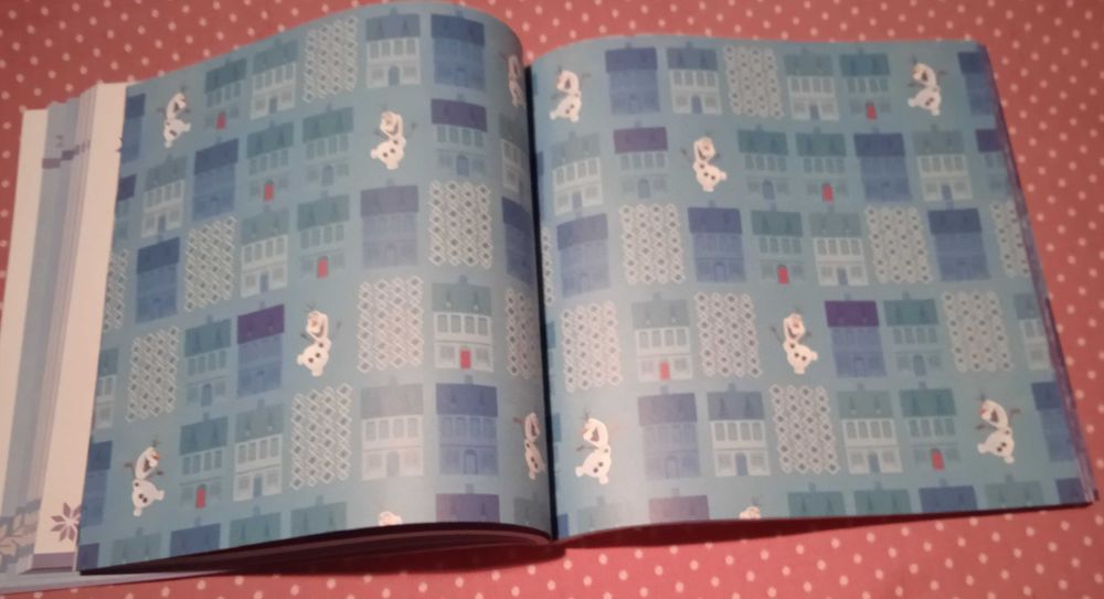 Rodzinne święta z Olafem świąteczne dekoracje z Krainy Lodu