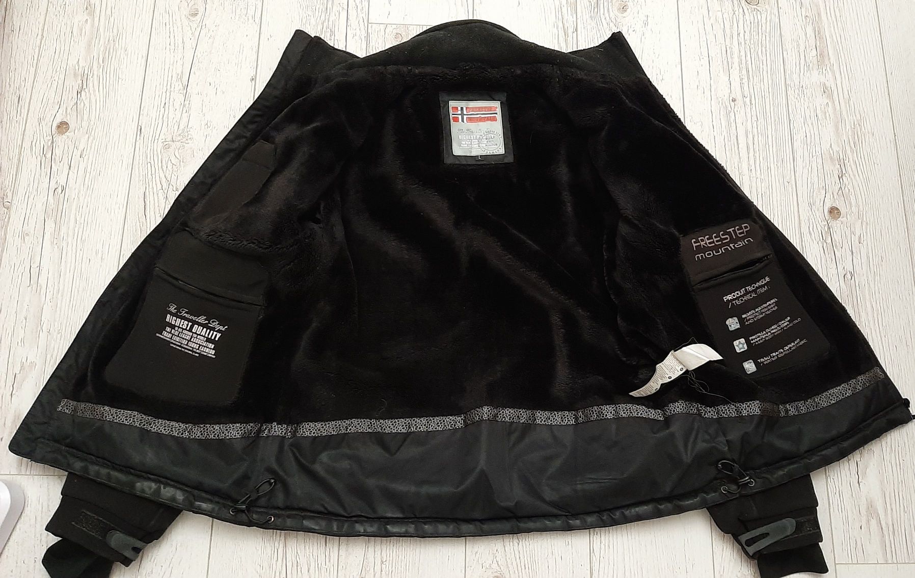 Kurtka narciarska softshell