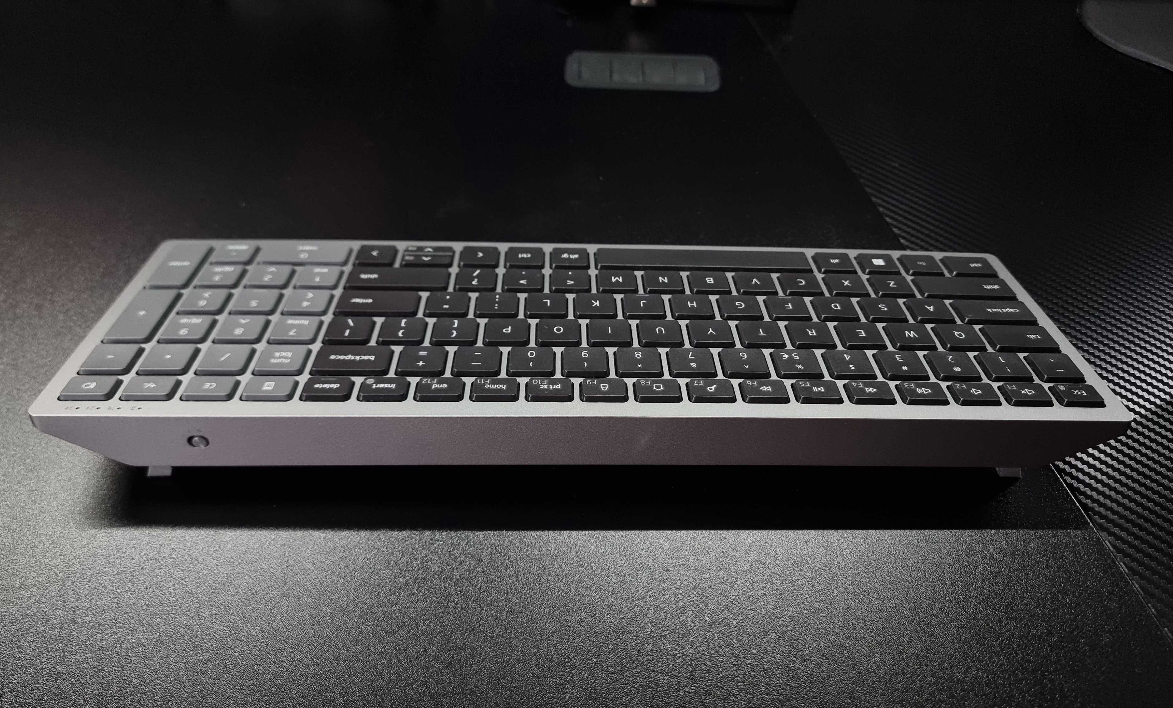 Zestaw bezprzewodowy DELL KM7120W (klawiatura + mysz)