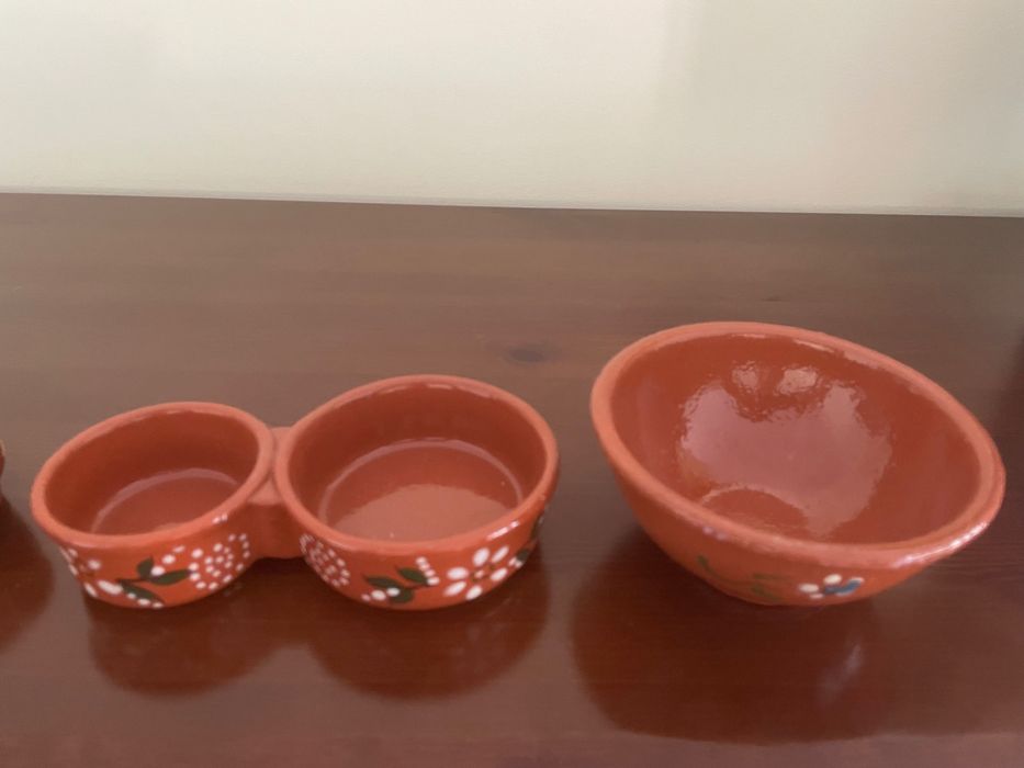 Canecas e malgas de barro