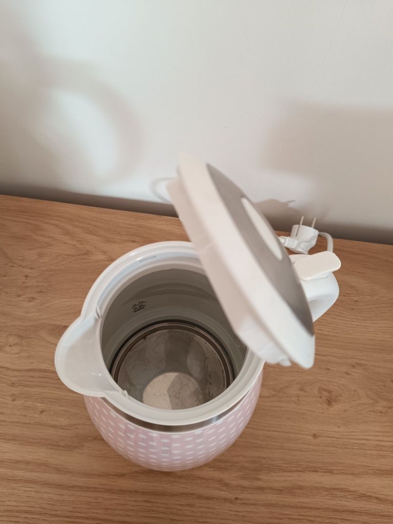 Cafeteira de água elétrica v