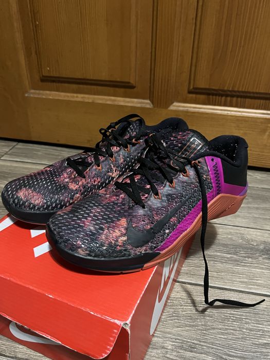 NIKE metcon 6 martian sunrise