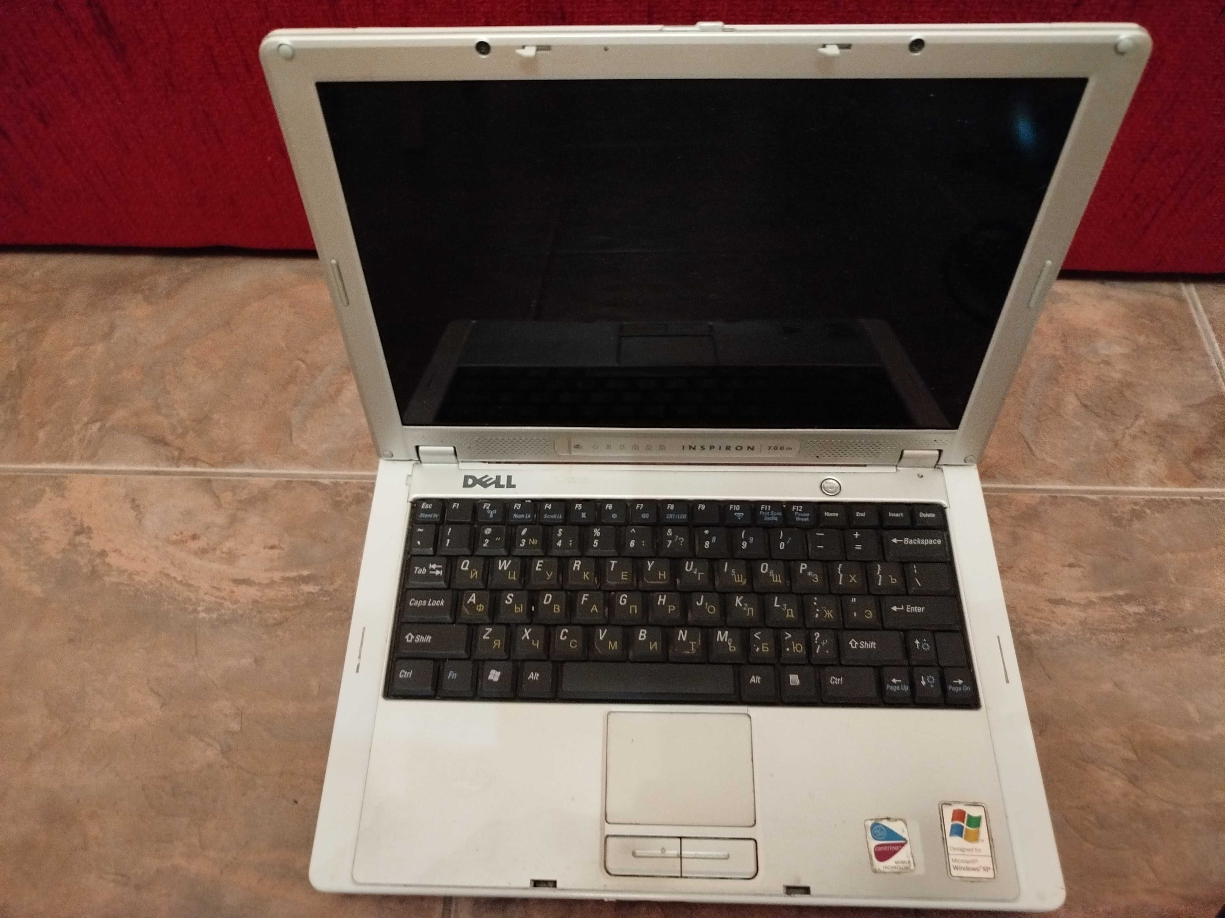 Ноутбук Dell Inspiron 700m netbook