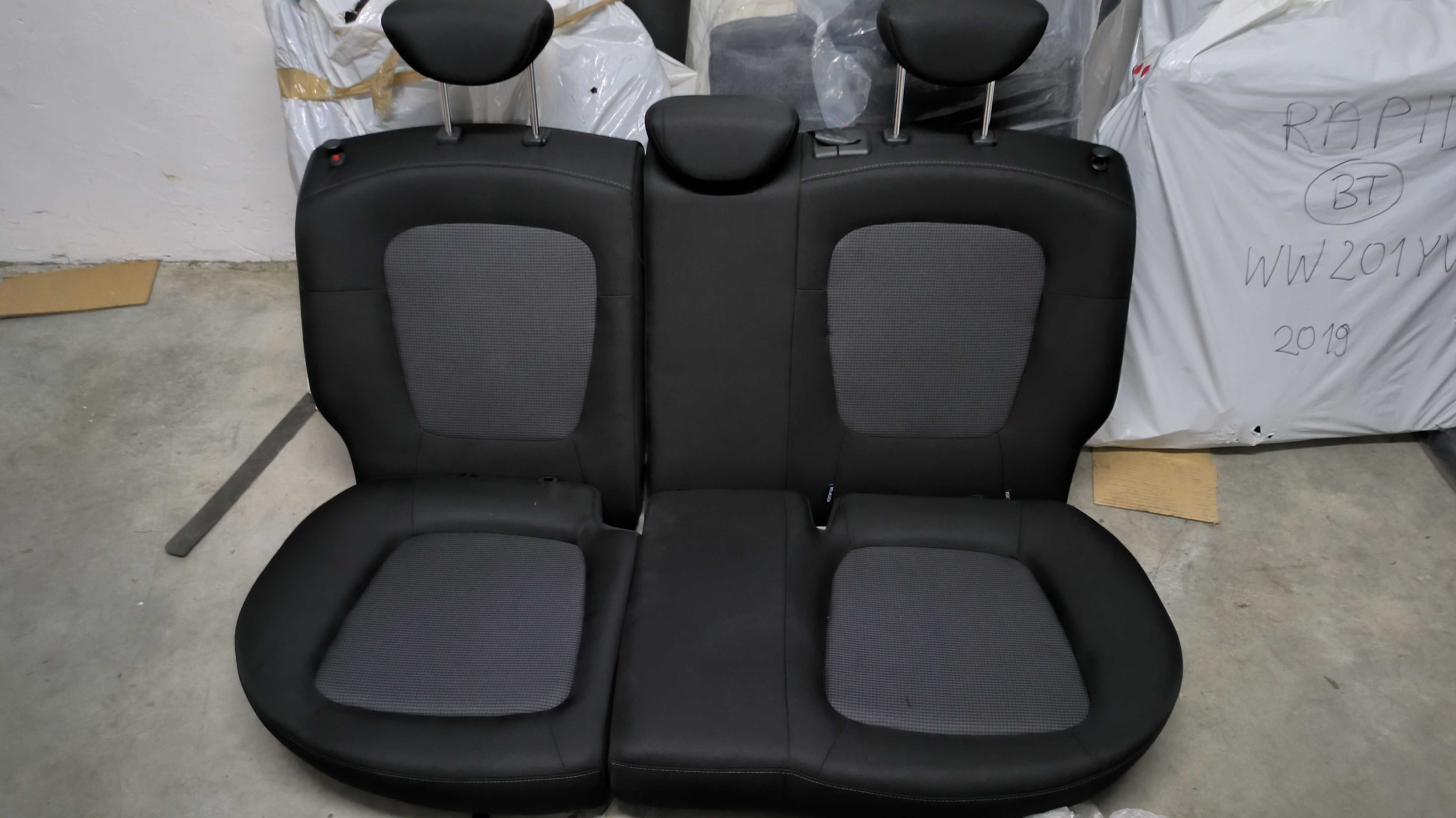 Fotele kanapa tył Hyundai i20 08-15 przeróbka VAN