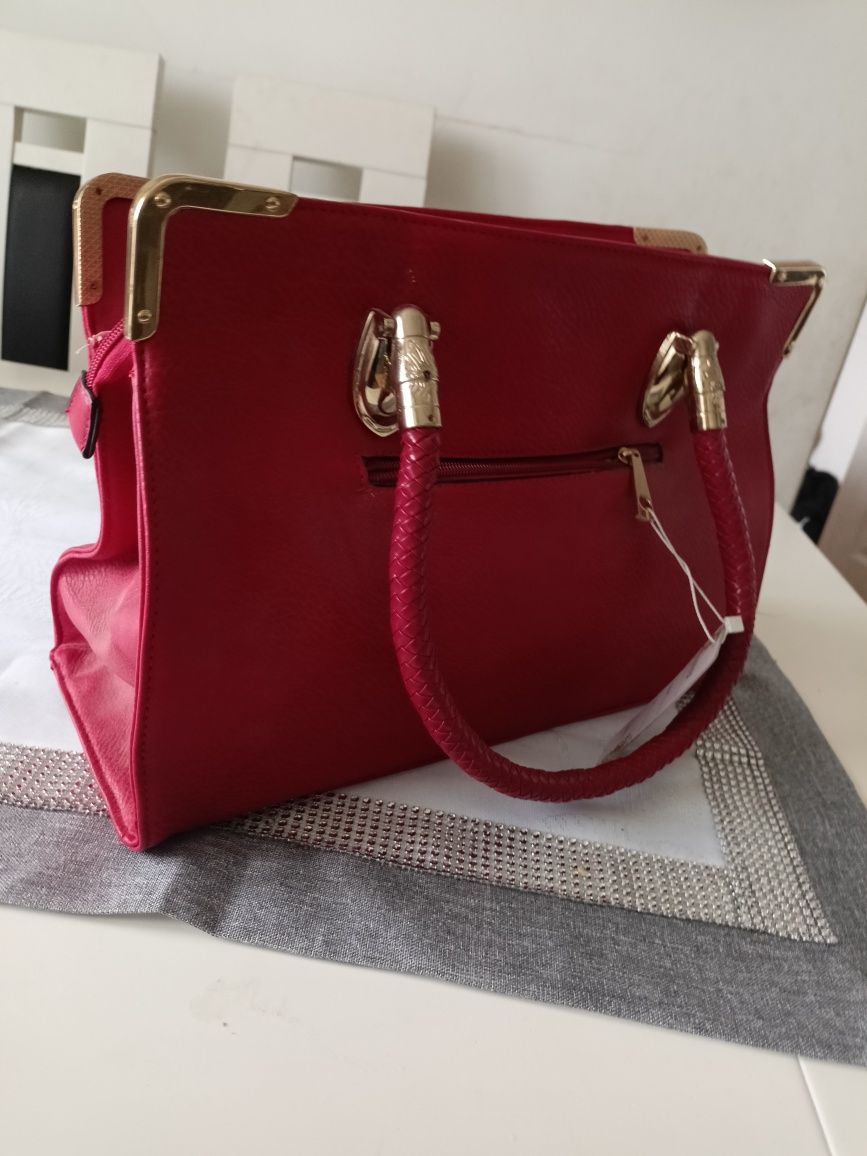 Czerwona torebka Michael Kors