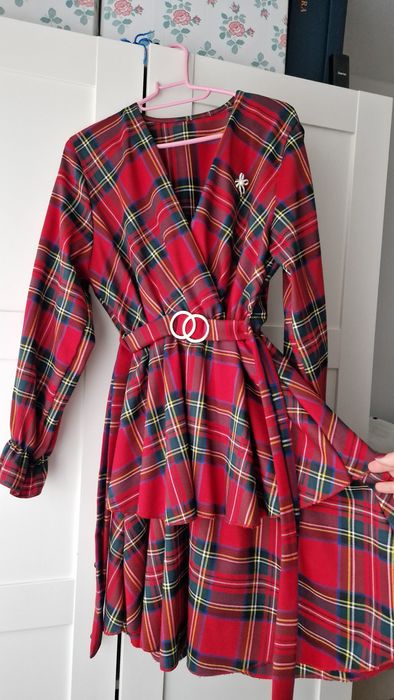 Sukienka na święta jak nowa r.S