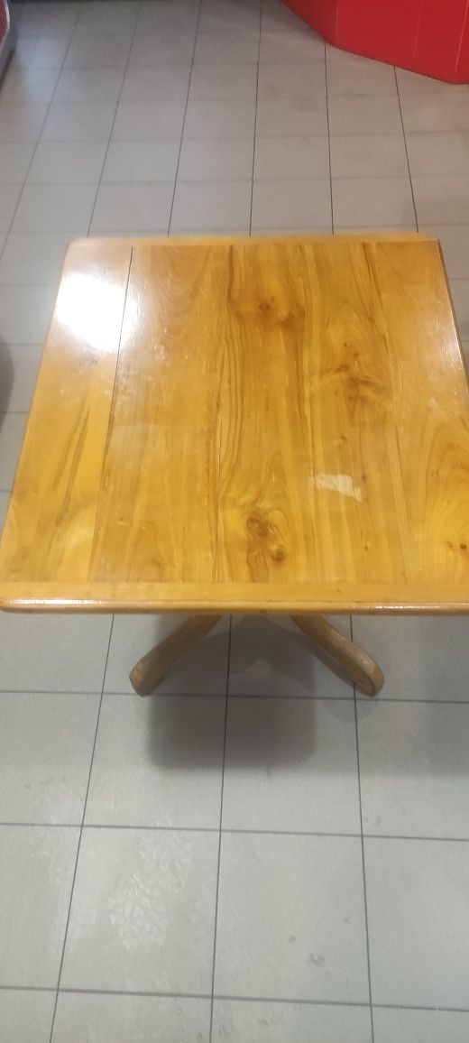 Продам стіл дерев'яний