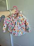 Kurtka wiosenna w kwiaty Baker by ted baker