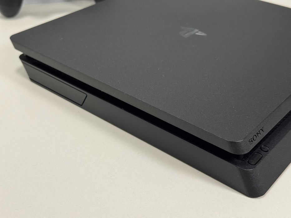 Konsola PlayStation 4 Slim PS4 Slim 500GB z Padem Super Stan